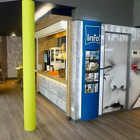 Ibis Budget Dunkerque 호텔 2*