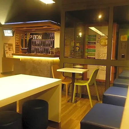 호텔 Ibis Budget Dunkerque 2*